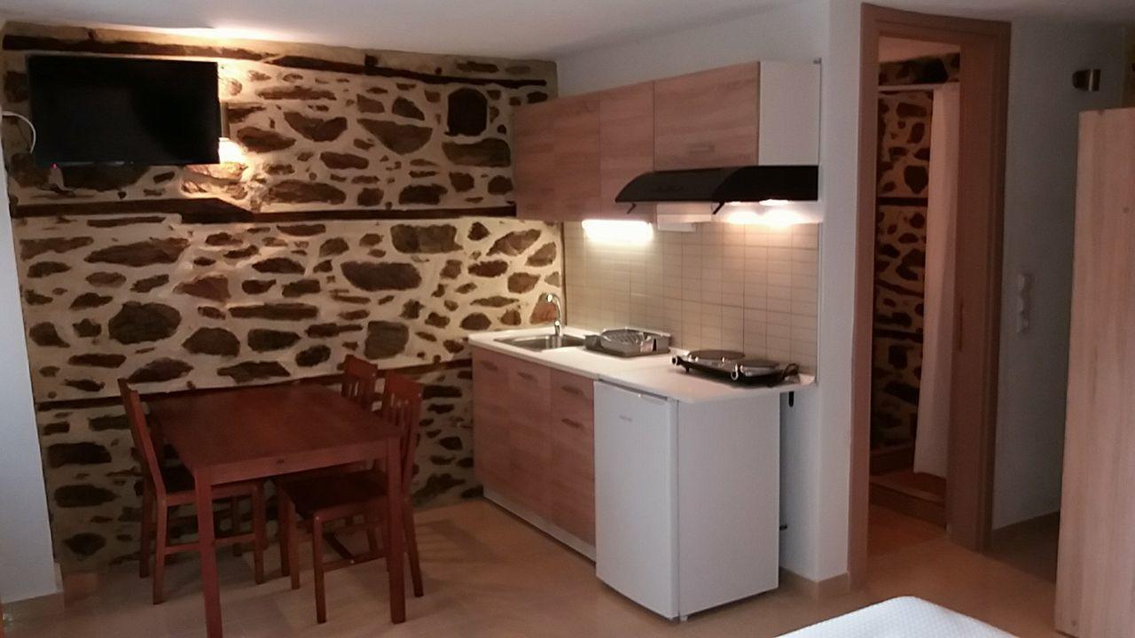 הוילה אגיוס ניקולאוס Marianthi'S Stone House מראה חיצוני תמונה